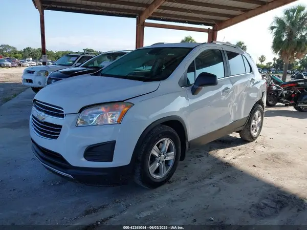 3GNCJLSB1GL264505 2016 CHEVROLET TRAX - Image 2