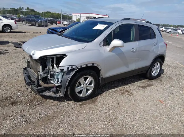 3GNCJLSB1GL269414 2016 CHEVROLET TRAX - Image 2