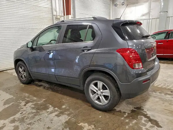 3GNCJLSB1GL270708 2016 CHEVROLET TRAX - Image 2