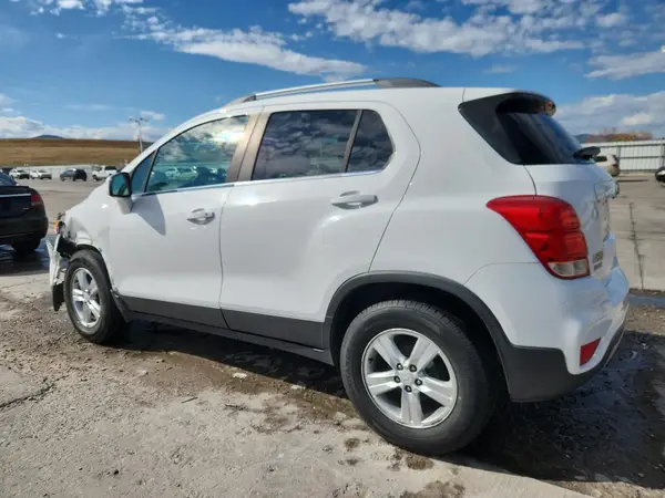3GNCJLSB1HL142809 2017 CHEVROLET TRAX - Image 2