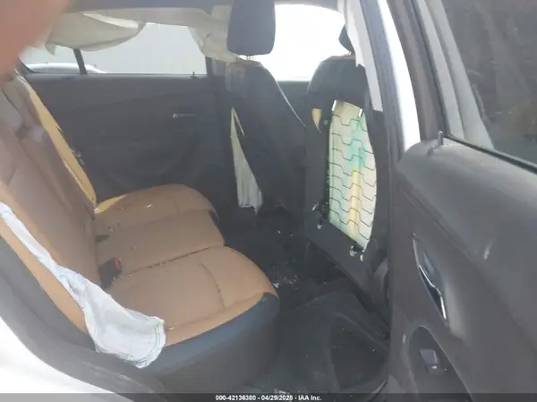 3GNCJLSB1HL147315 2017 CHEVROLET TRAX - Image 8