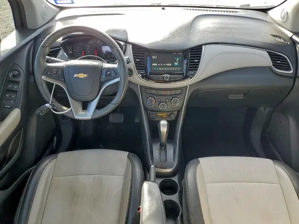 3GNCJLSB1HL148903 2017 CHEVROLET TRAX - Image 8