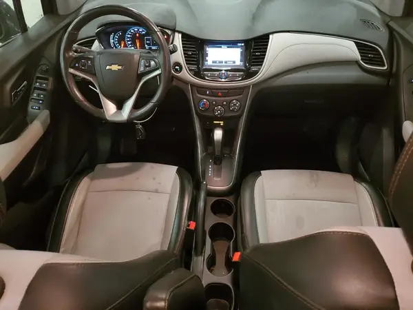 3GNCJLSB1HL156385 2017 CHEVROLET TRAX - Image 8