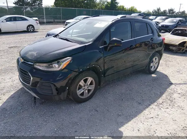 3GNCJLSB1HL162736 2017 CHEVROLET TRAX - Image 2