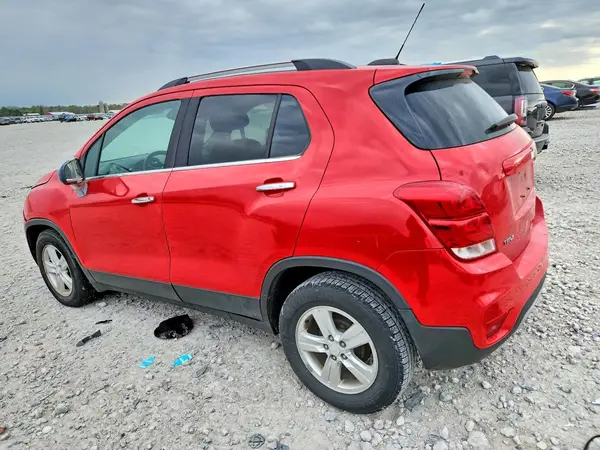 3GNCJLSB1HL176443 2017 CHEVROLET TRAX - Image 2