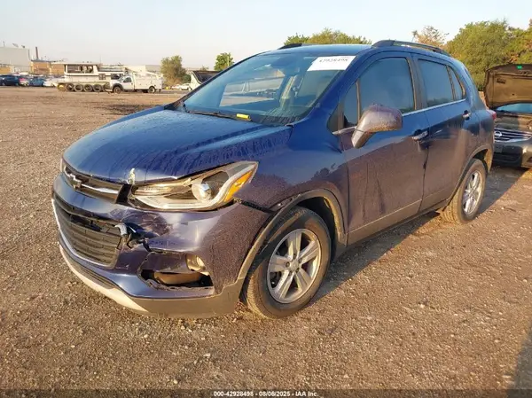 3GNCJLSB1HL178581 2017 CHEVROLET TRAX - Image 2