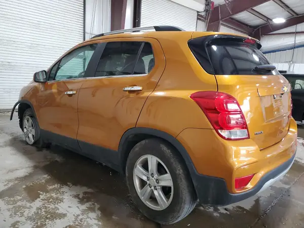 3GNCJLSB1HL182680 2017 CHEVROLET TRAX - Image 2
