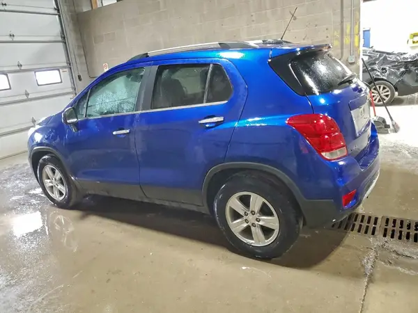 3GNCJLSB1HL183005 2017 CHEVROLET TRAX - Image 2