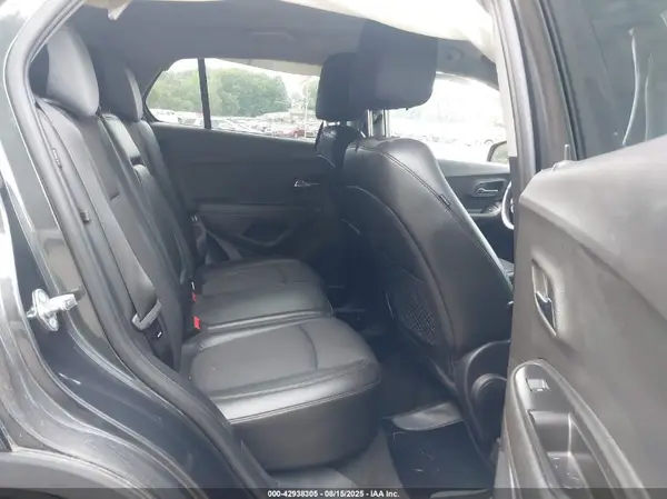 3GNCJLSB1HL184073 2017 CHEVROLET TRAX - Image 8