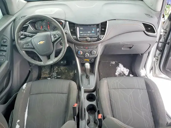 3GNCJLSB1HL219355 2017 CHEVROLET TRAX - Image 8