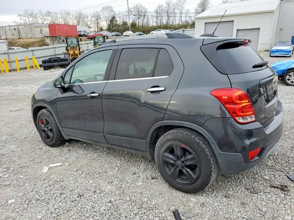 3GNCJLSB1HL260844 2017 CHEVROLET TRAX - Image 2