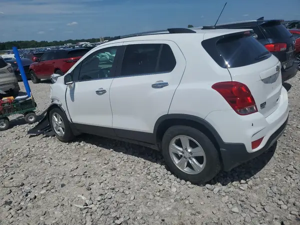 3GNCJLSB1HL266014 2017 CHEVROLET TRAX - Image 2