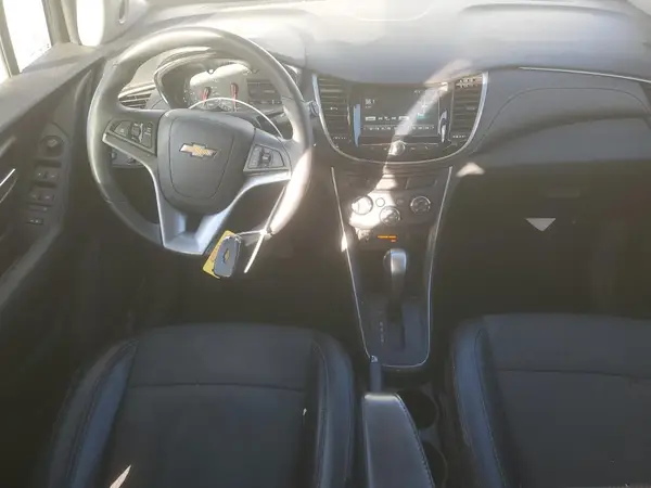 3GNCJLSB1HL268488 2017 CHEVROLET TRAX - Image 8
