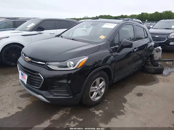 3GNCJLSB1HL284139 2017 CHEVROLET TRAX - Image 2