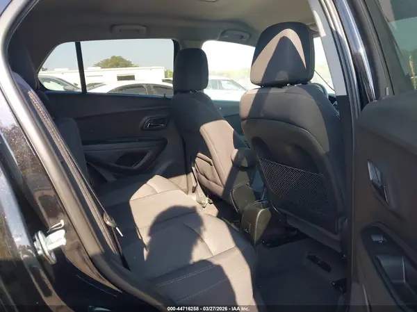 3GNCJLSB1HL285761 2017 CHEVROLET TRAX - Image 8
