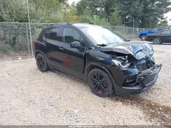 3GNCJLSB1JL154335 2018 CHEVROLET TRAX