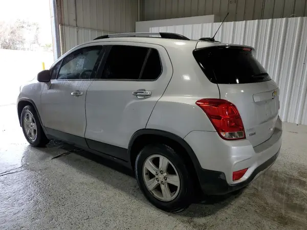 3GNCJLSB1JL194706 2018 CHEVROLET TRAX - Image 2