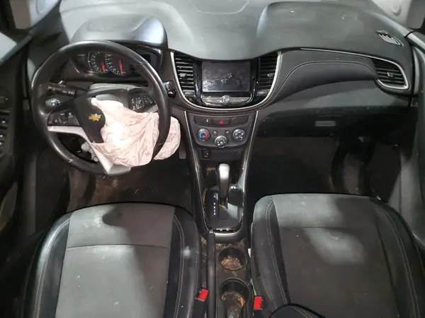 3GNCJLSB1JL202447 2018 CHEVROLET TRAX - Image 8