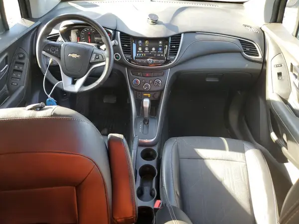 3GNCJLSB1JL208779 2018 CHEVROLET TRAX - Image 8