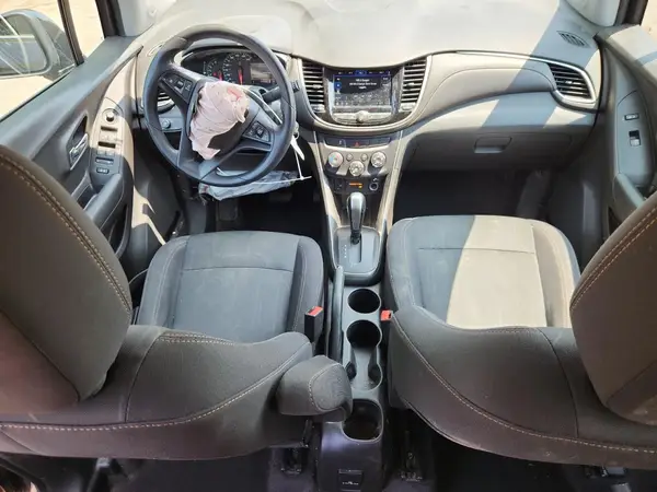 3GNCJLSB1JL239532 2018 CHEVROLET TRAX - Image 8
