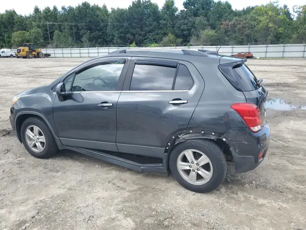 3GNCJLSB1JL358410 2018 CHEVROLET TRAX - Image 2