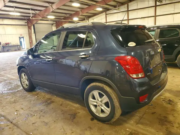 3GNCJLSB1JL396459 2018 CHEVROLET TRAX - Image 2