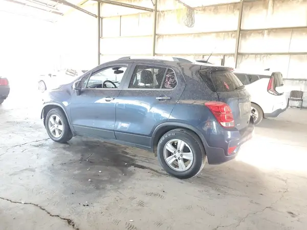 3GNCJLSB1JL415334 2018 CHEVROLET TRAX - Image 2