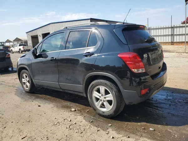 3GNCJLSB1KL116749 2019 CHEVROLET TRAX - Image 2