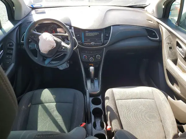 3GNCJLSB1KL132241 2019 CHEVROLET TRAX - Image 8