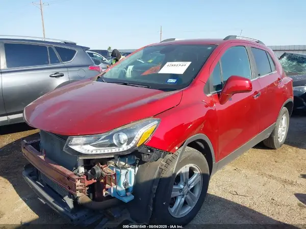 3GNCJLSB1KL157074 2019 CHEVROLET TRAX - Image 2