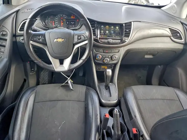 3GNCJLSB1KL214955 2019 CHEVROLET TRAX - Image 8