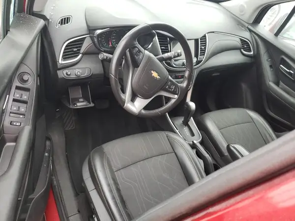 3GNCJLSB1KL233540 2019 CHEVROLET TRAX - Image 8