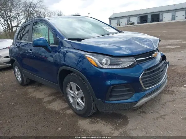 3GNCJLSB1KL281331 2019 CHEVROLET TRAX - Image 1