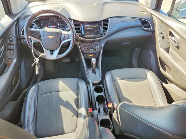 3GNCJLSB1KL307765 2019 CHEVROLET TRAX - Image 8