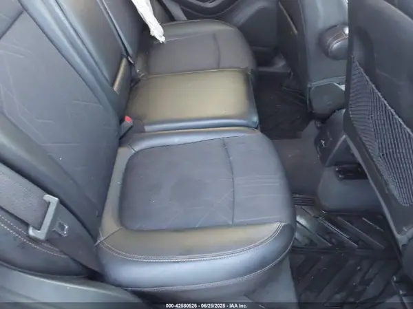 3GNCJLSB1KL308169 2019 CHEVROLET TRAX - Image 8
