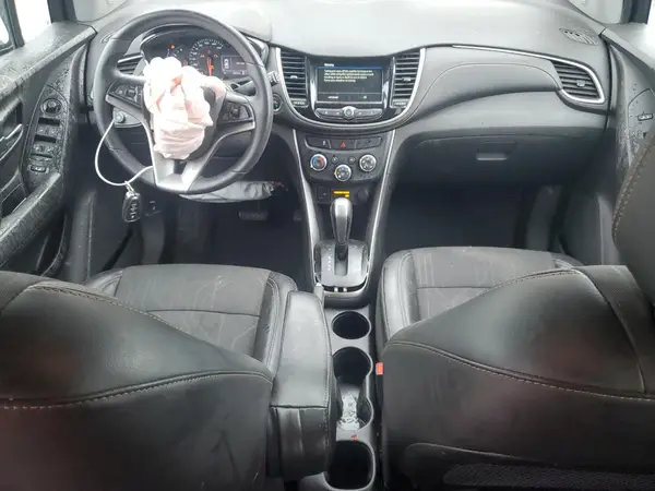 3GNCJLSB1KL355038 2019 CHEVROLET TRAX - Image 8
