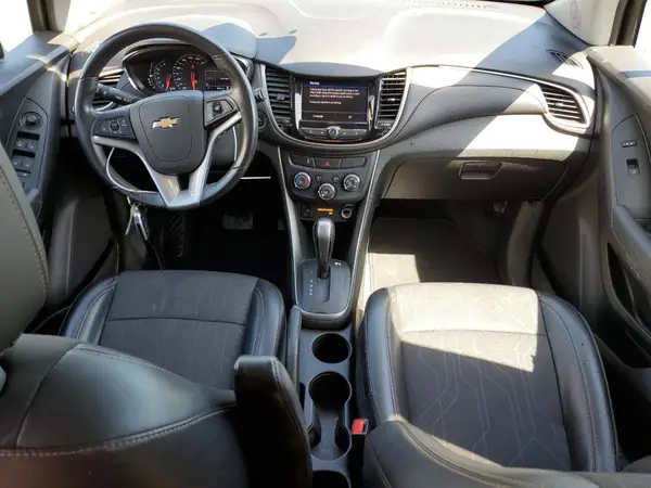 3GNCJLSB1LL141376 2020 CHEVROLET TRAX - Image 8