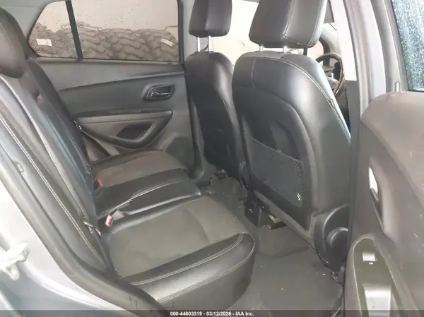 3GNCJLSB1LL158047 2020 CHEVROLET TRAX - Image 8