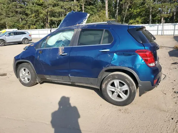 3GNCJLSB1LL165760 2020 CHEVROLET TRAX - Image 2