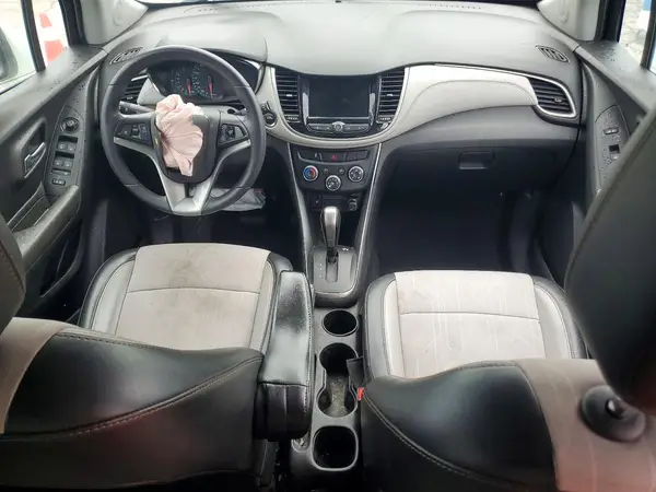 3GNCJLSB1LL166858 2020 CHEVROLET TRAX - Image 8