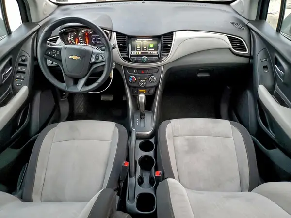 3GNCJLSB1LL183580 2020 CHEVROLET TRAX - Image 8