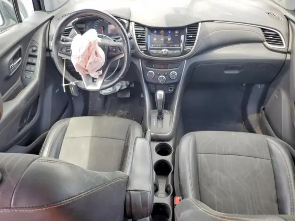 3GNCJLSB1LL192389 2020 CHEVROLET TRAX - Image 8