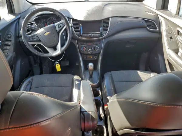 3GNCJLSB1LL195597 2020 CHEVROLET TRAX - Image 8
