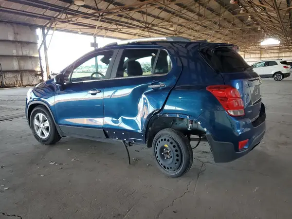 3GNCJLSB1LL228940 2020 CHEVROLET TRAX - Image 2