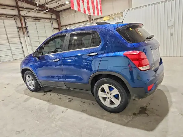 3GNCJLSB1LL241543 2020 CHEVROLET TRAX - Image 2