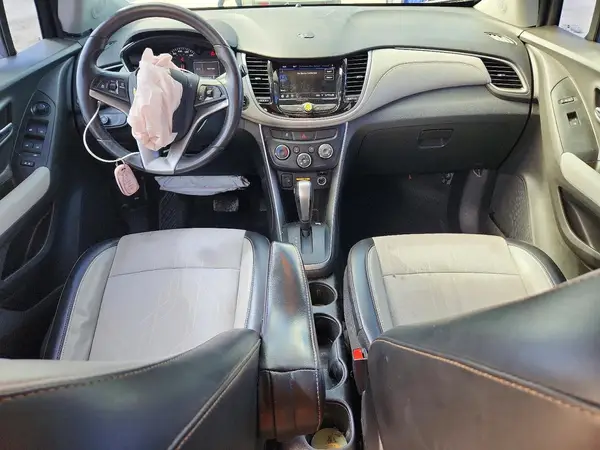 3GNCJLSB1LL282870 2020 CHEVROLET TRAX - Image 8