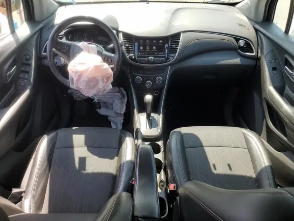 3GNCJLSB1LL295568 2020 CHEVROLET TRAX - Image 8