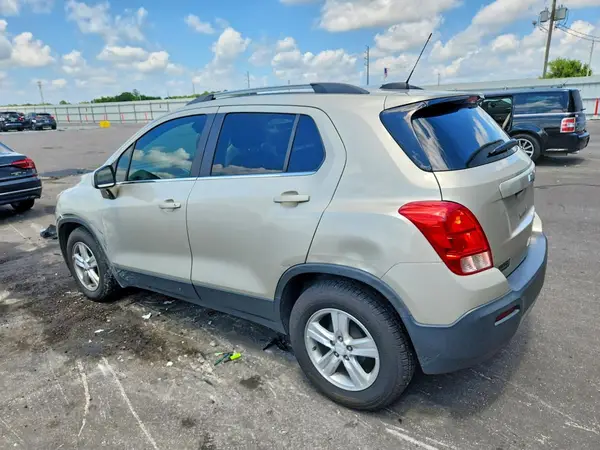 3GNCJLSB2GL134989 2016 CHEVROLET TRAX - Image 2