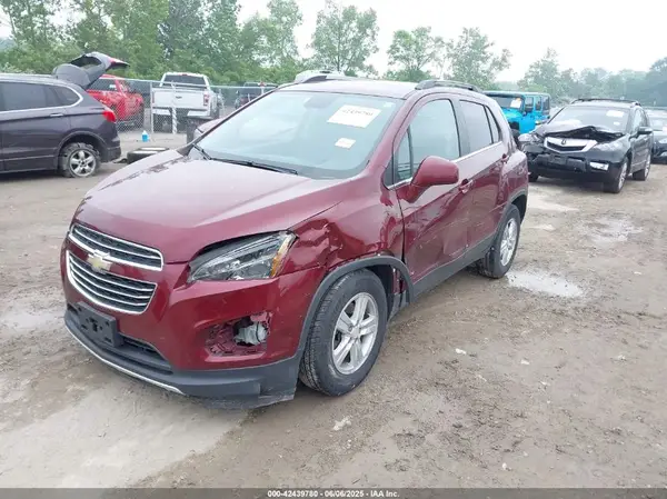 3GNCJLSB2GL154790 2016 CHEVROLET TRAX - Image 2