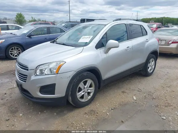 3GNCJLSB2GL186316 2016 CHEVROLET TRAX - Image 2